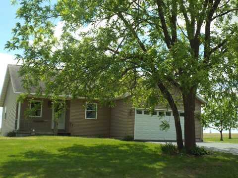 601 W Jefferson, WARREN, IL 61087
