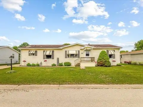 8686 Dutch Elm, ROSCOE, IL 61073