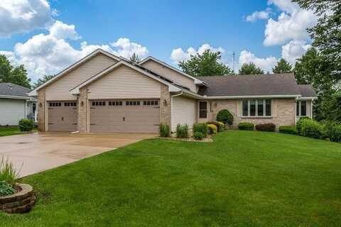 7077 MOSS CANYON, CHERRY VALLEY, IL 61016