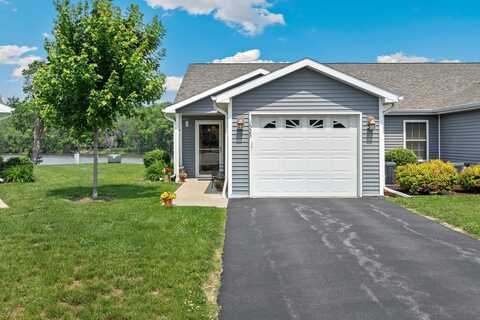 1523 Eadens, DIXON, IL 61021