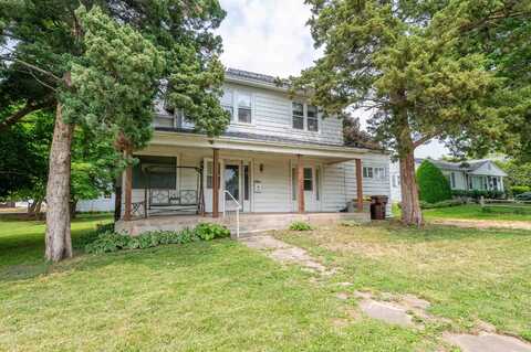 4 E Lincoln, MOUNT MORRIS, IL 61054