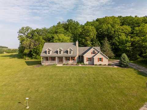 10 Saddleback, GALENA, IL 61036