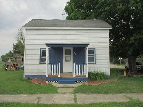 411 S Walnut, FORRESTON, IL 61030