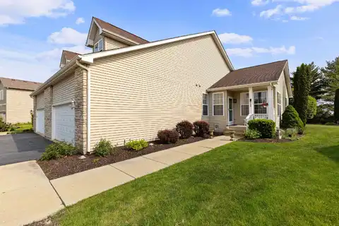 437 PRAIRIE KNOLL, POPLAR GROVE, IL 61065