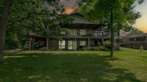 218 SE Candlewick, POPLAR GROVE, IL 61065