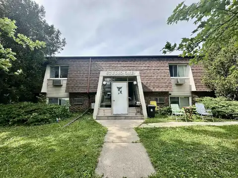 217 E 3rd, BYRON, IL 61010