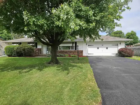 8411 Bobolink, MACHESNEY PARK, IL 61115