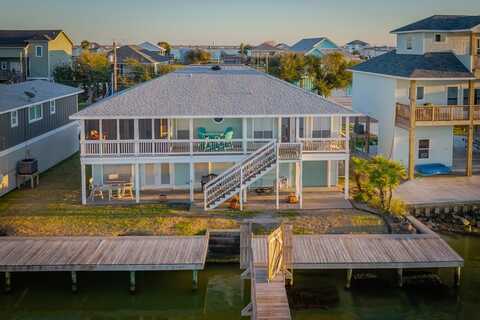 202 Ridge Harbor Drive, ROCKPORT, TX 78382
