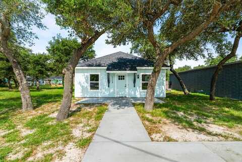 1113 N Ann, ROCKPORT, TX 78382