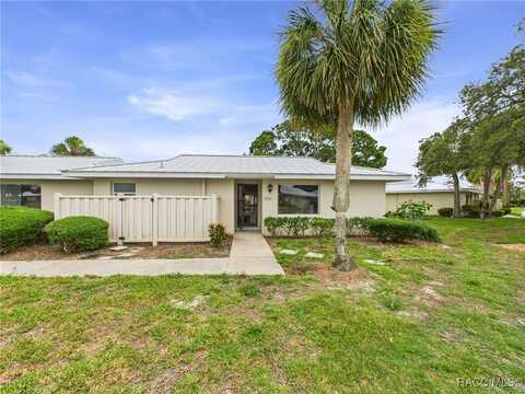 11624 W Kingfisher Court, Crystal River, FL 34429