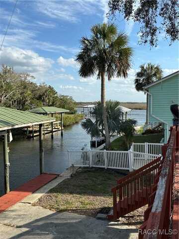 12390 W STANDISH Drive, Homosassa, FL 34448