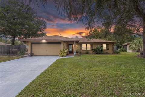 9858 N Cortlandt Drive, Citrus Springs, FL 34434