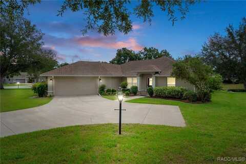 1718 N Wembley Drive, Crystal River, FL 34429