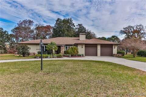 24 PINE Street, Homosassa, FL 34446