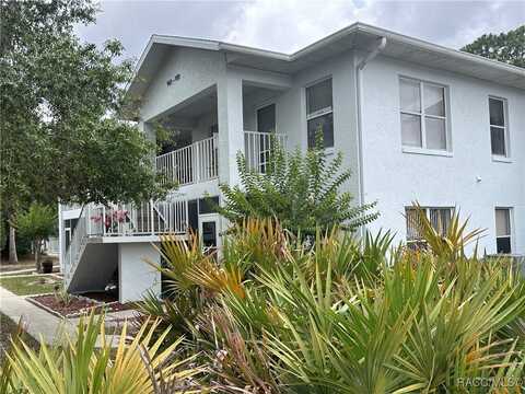 915 SE Mayo Drive, Crystal River, FL 34429