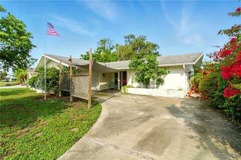 5728 Colonial Drive, New Port Richey, FL 34653
