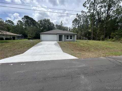 7919 N Sarazen Drive, Citrus Springs, FL 34433
