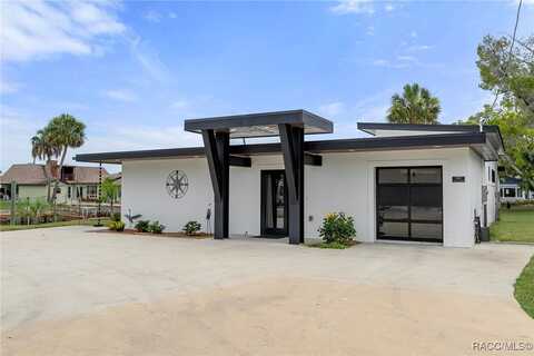 1941 NW 17th Street, Crystal River, FL 34428