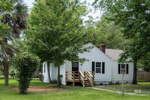 510 E Myrtle Avenue, Foley, AL 36535