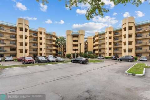 6575 W Oakland Park Blvd, Lauderhill, FL 33313