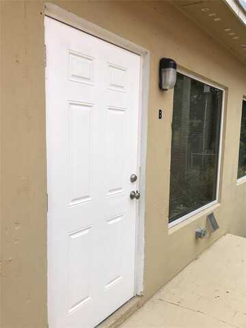 709 8th St, West Palm Beach, FL 33401