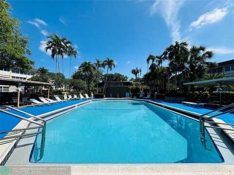 5131 W Oakland Park Blvd, Lauderdale Lakes, FL 33313