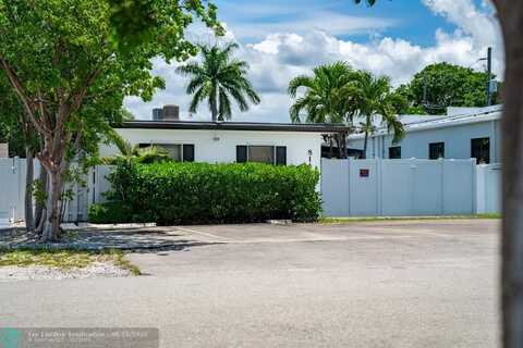 814 NE 14 Place, Fort Lauderdale, FL 33304