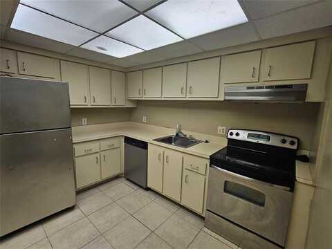 4222 Inverrary Blvd, Lauderhill, FL 33319