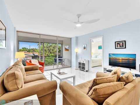 109 Royal Park Dr, Oakland Park, FL 33309