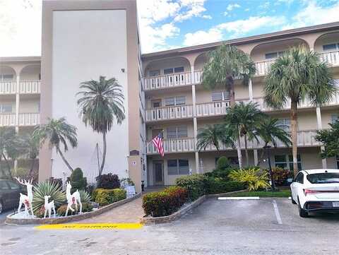 2402 Antigua Cir, Coconut Creek, FL 33066