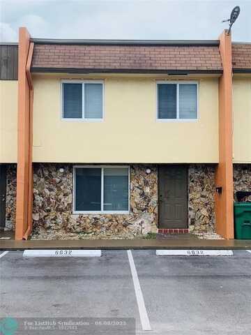 6632 SW 41st St, Davie, FL 33314