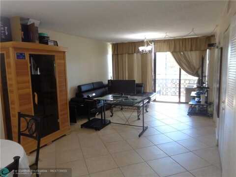 4222 Inverrary Blvd, Lauderhill, FL 33319