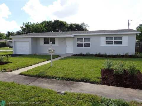 601 SW 69th Way, Pembroke Pines, FL 33023