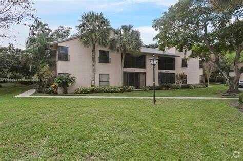 3117 Cocoplum Cir, Coconut Creek, FL 33063