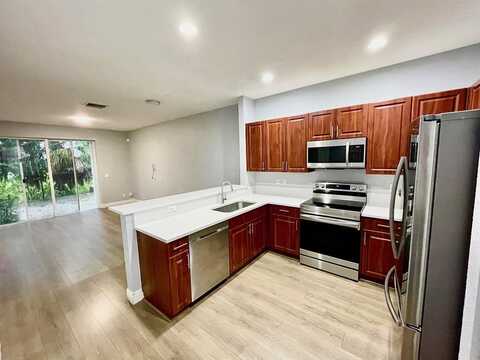 1414 NW 34th Way, Lauderhill, FL 33311