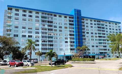 4001 Hillcrest Dr, Hollywood, FL 33021