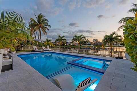 226 SW 180th Ave, Pembroke Pines, FL 33029