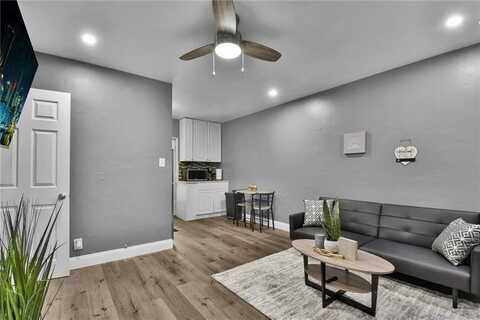 201 SE 23rd St, Fort Lauderdale, FL 33316