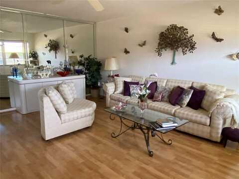 211 Richmond A, Deerfield Beach, FL 33442