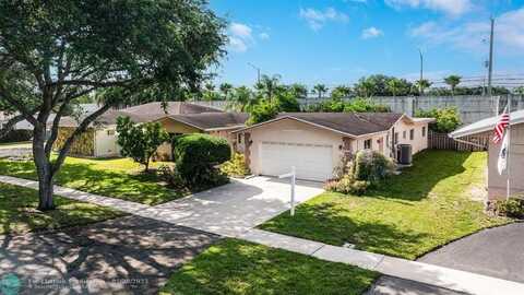 8979 SW 49th St, Cooper City, FL 33328