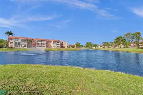 9421 Sunrise Lakes Blvd, Sunrise, FL 33322