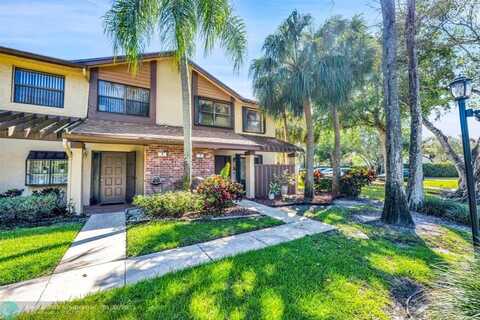 3963 Cocoplum Cir, Coconut Creek, FL 33063