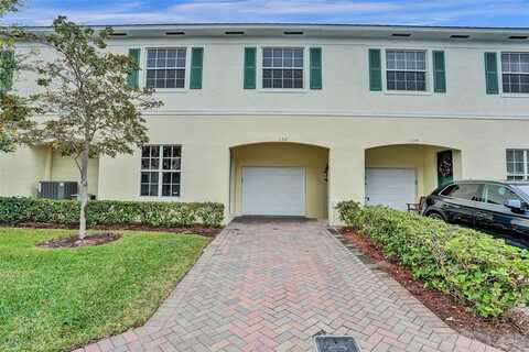 132 SW 7th Ct, Pompano Beach, FL 33060
