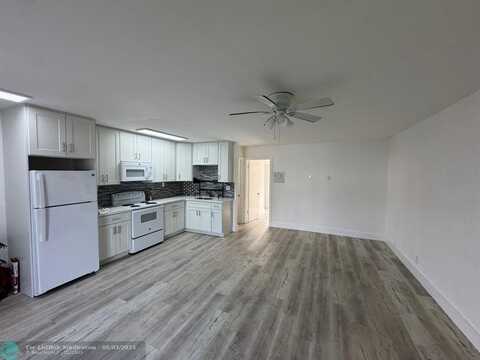 1816 E Oakland Park Blvd, Fort Lauderdale, FL 33306