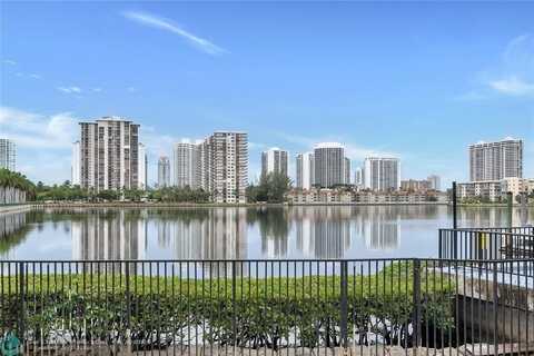 2780 NE 183rd St, Aventura, FL 33160