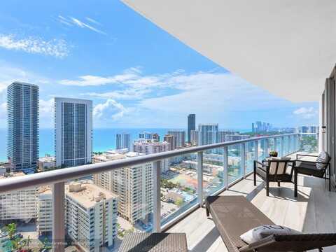 2600 E Hallandale Beach Blvd, Hallandale Beach, FL 33009