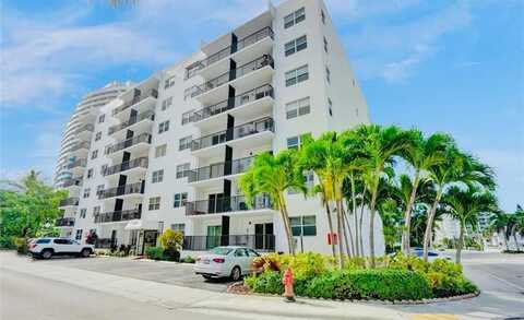 3000 RioMar Street, Fort Lauderdale, FL 33304