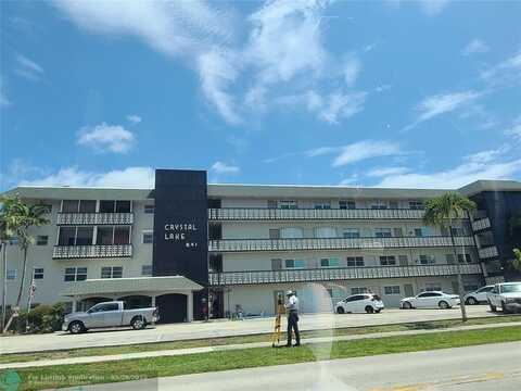 941 Crystal Lake Dr, Deerfield Beach, FL 33064