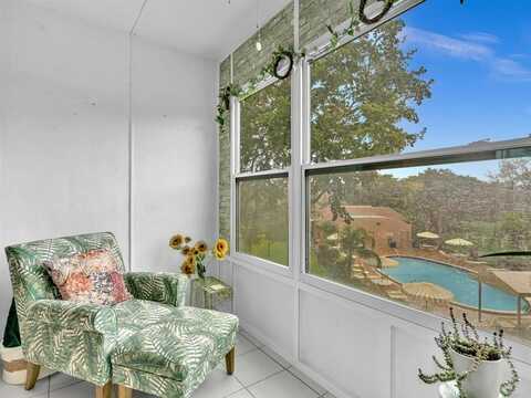 8838 W Mcnab Rd, Tamarac, FL 33321