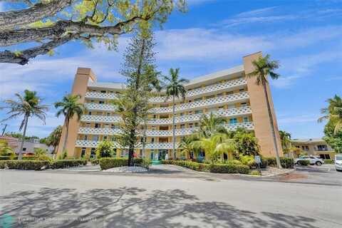 2400 NE 9th St, Fort Lauderdale, FL 33304